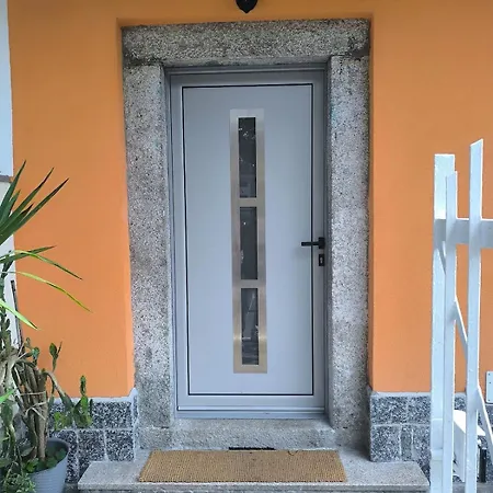 Eden Just A Few Minutes From Maggiore *