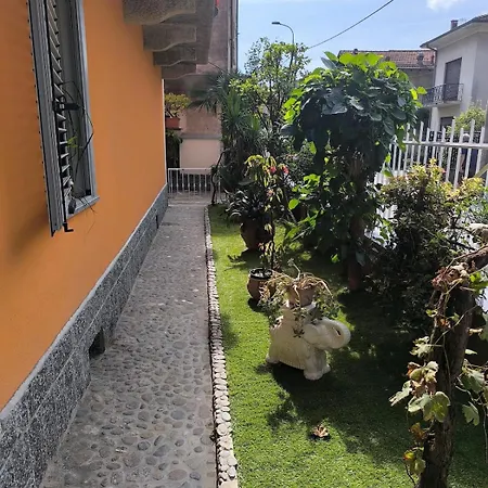 Eden Just A Few Minutes From Maggiore Gravellona Toce