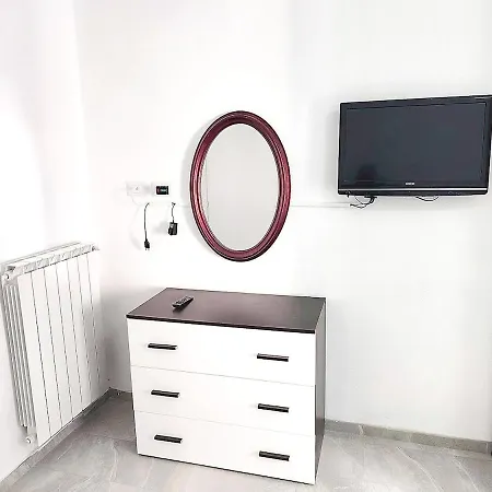 Apartment Eden Just A Few Minutes From Maggiore